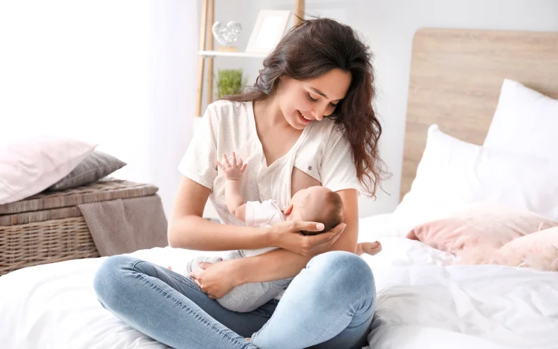Đang cho con bú tiêm filler được không?